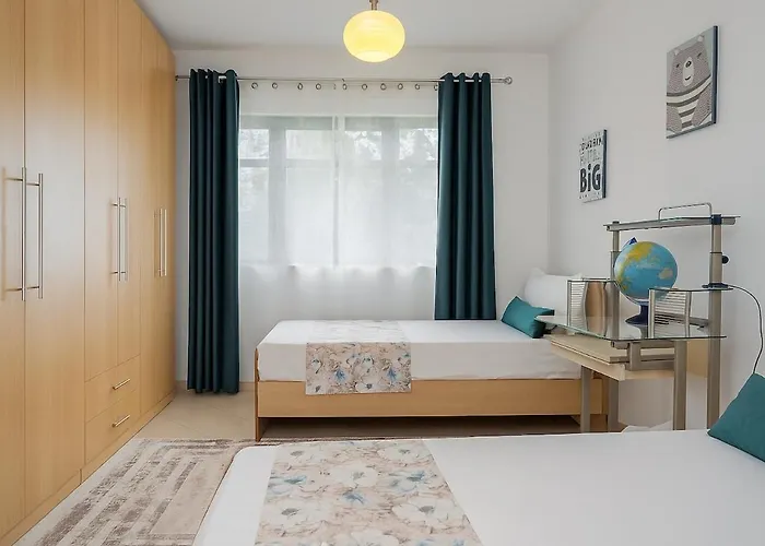 Comfort&cozy Near Airport & Bus Terminal Apartment