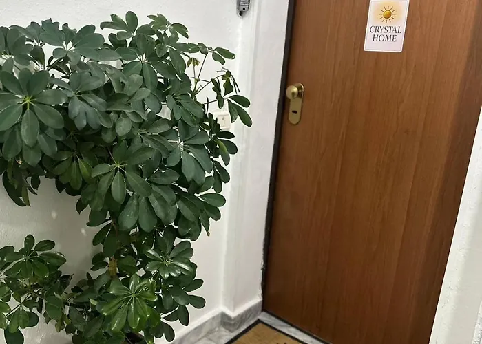 Comfort&cozy Near Airport & Bus Terminal Apartment Tirana