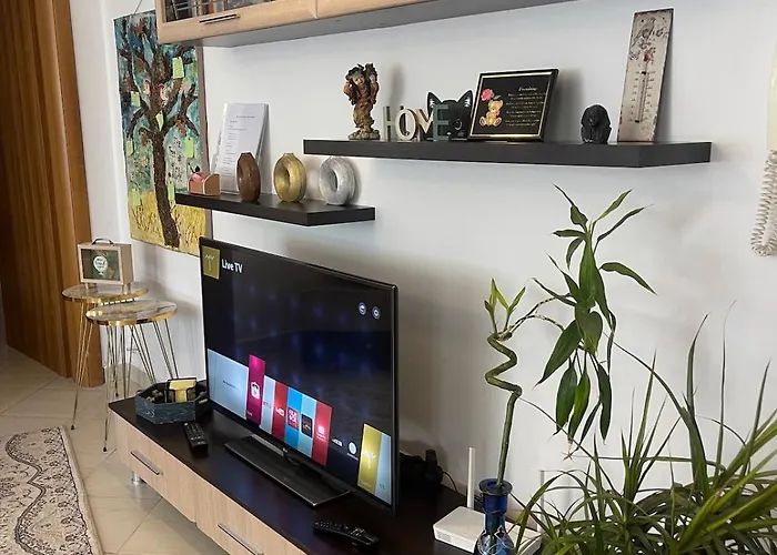 Apartment Comfort&cozy Near Airport & Bus Terminal Tirana