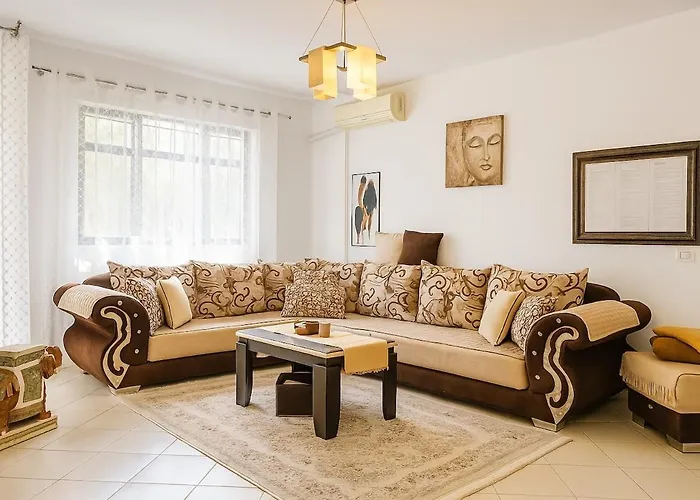 Comfort&cozy Near Airport & Bus Terminal *