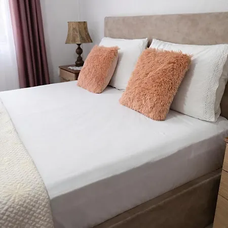 Comfort&cozy Near Airport&bus Terminal Apartament Tirana