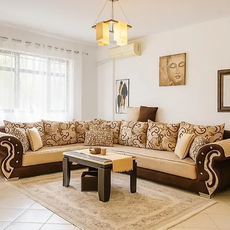 Comfort&cozy Near Airport&bus Terminal *