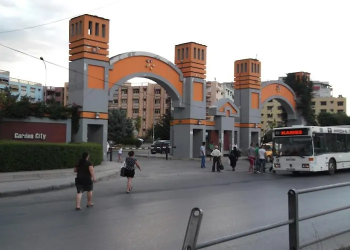 Comfort&cozy Near Airport & Bus Terminal Apartman *