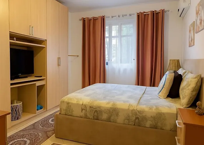 Apartman Comfort&cozy Near Airport & Bus Terminal
