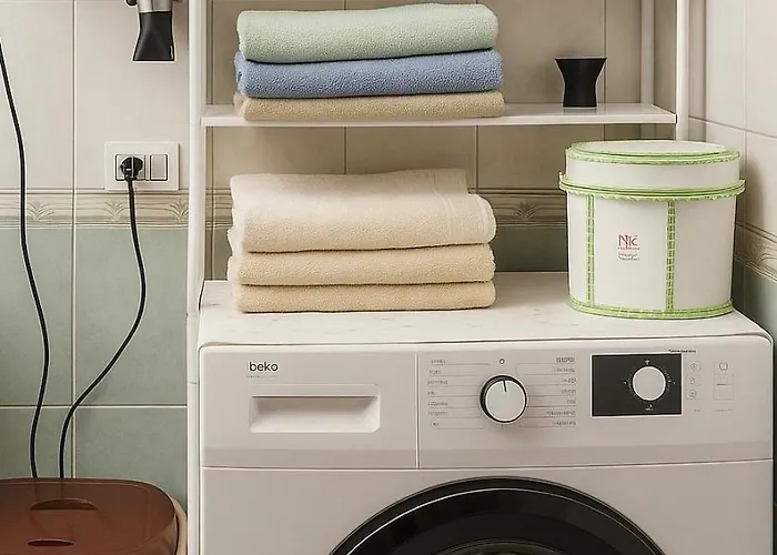 Comfort&cozy Near Airport & Bus Terminal Apartman *